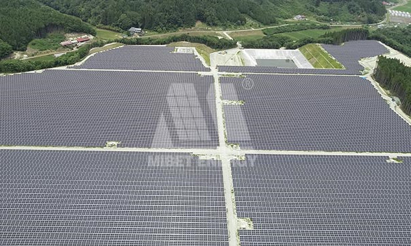 Mibet 20 MW Miyagi Solar Ground Racking-Projekt erfolgreich ans Netz angeschlossen