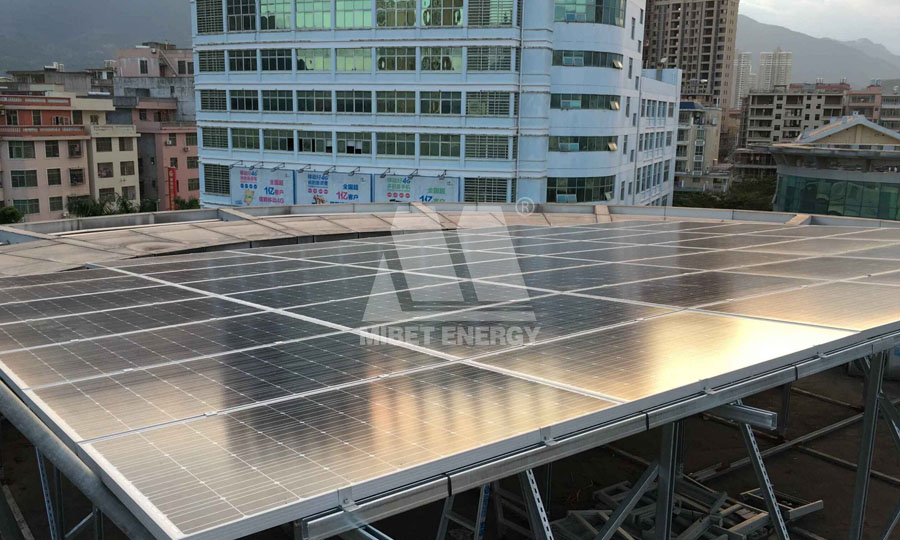 Solarpanel-Dachhalterungen in China
